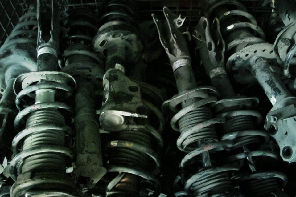 metal_car_pdt_2-20250905-100600-679e2982