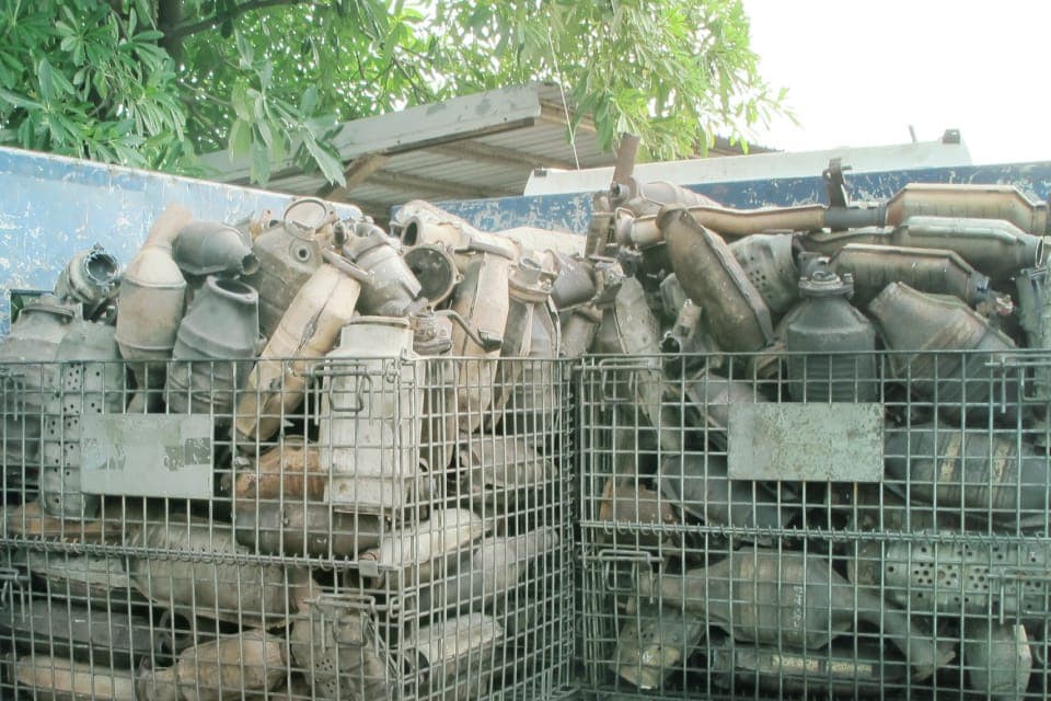 metal_car_pdt_3-20250905-100703-033f1f9c